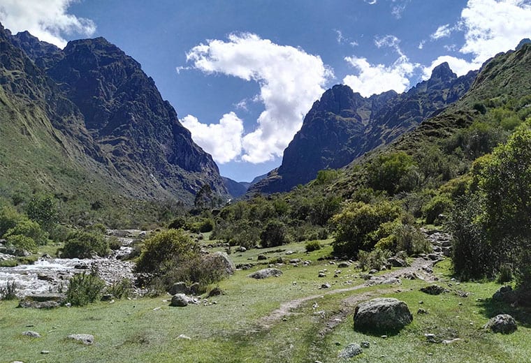Hike to lares trek