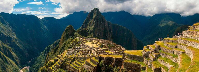 Sacred valley plus short inca trail - Machu Picchu citadel