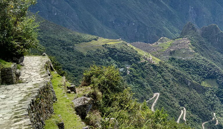 Machu picchu two days - Sun gate